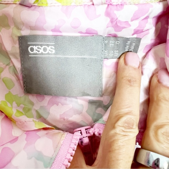 ASOS DESIGN PINK GREEN LIGHTWEIGHT PACKABLE WINDBREAKER JACKET WITH HOOD SZ 0 - Picture 4 of 6